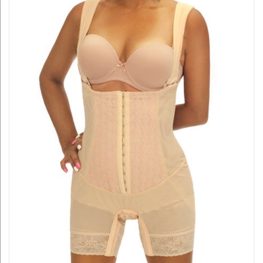 Ardyss Body Shaper NWOT!